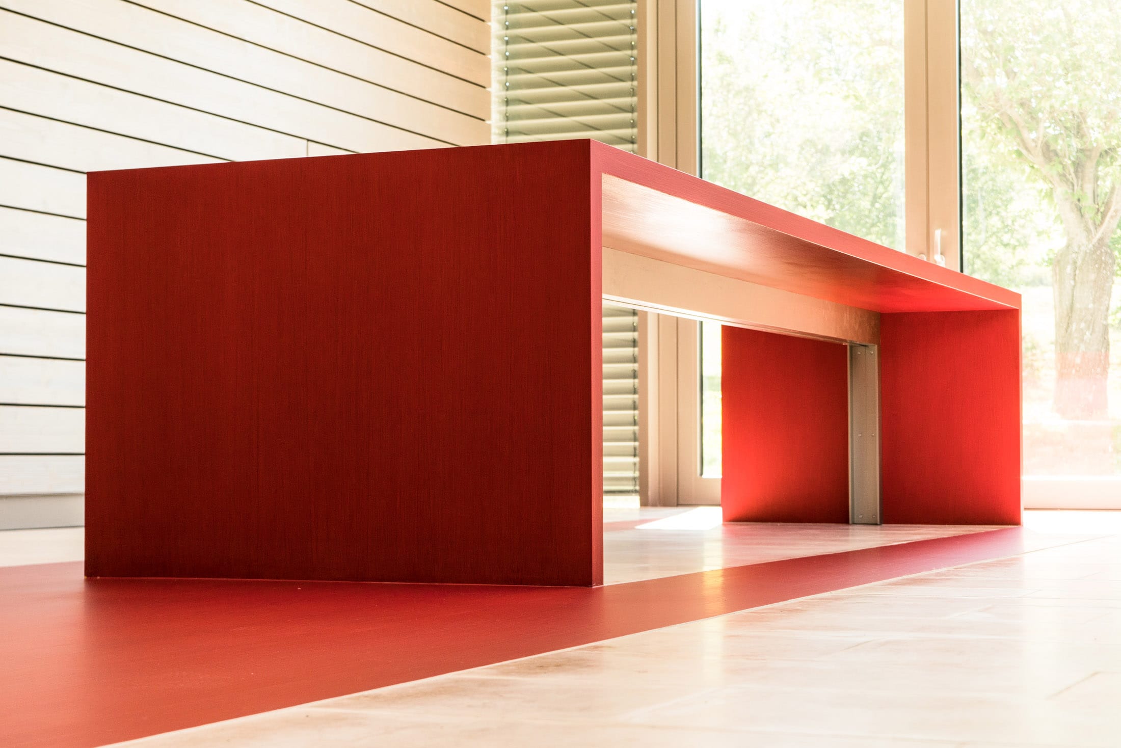 Roter Pinselstrich Malerhandwerks